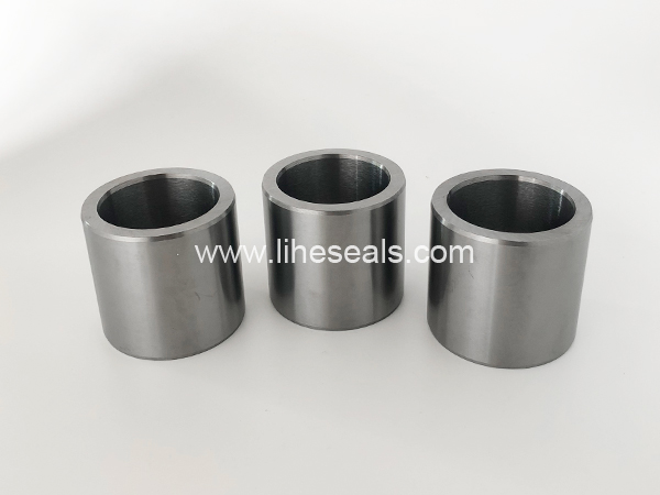 Tungsten carbide bushing